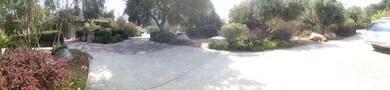 circular driveway