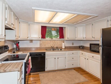 230 W Main St, Atlanta, IN 46031 - photo 6