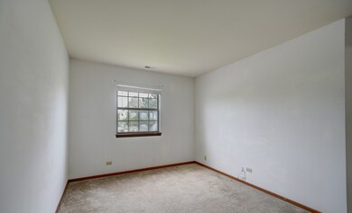 86 Gant Cir unit G, Streamwood, IL 60107 - photo 7