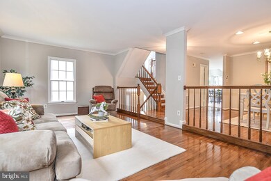 6315 Tisbury Dr, Burke, VA 22015 - photo 4