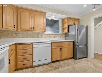 28 Fairway Loop unit B3, Eugene, OR 97401 - photo 4