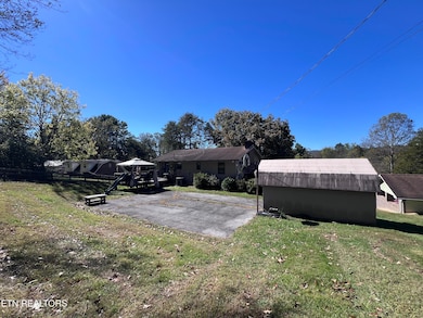 185 River Rd, Harrogate, TN 37752 - photo 3