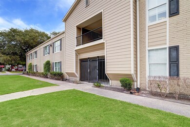 835 Heights Blvd unit 7, Houston, TX 77007 - photo 7