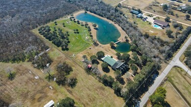 13319 Colony Rd, Needville, TX 77461 - photo 5