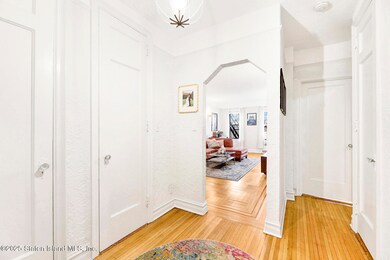 Harbor Hall unit D6, Brooklyn, NY 11209 - photo 2