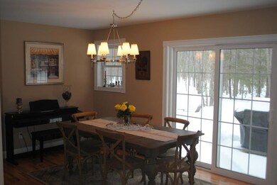 Dining room opens out to the outside...