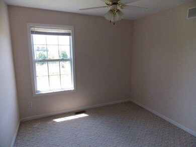 170 Christina Dr, Salvisa, KY 40372 - photo 5