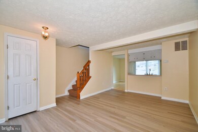 937 N Angel Valley Ct, Edgewood, MD 21040 - photo 4