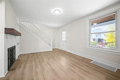 7454 Fleming St, Pittsburgh, PA 15218 - photo 4