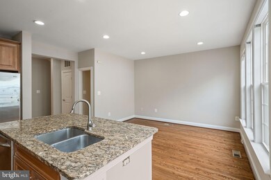 8046 Reserve Way, Vienna, VA 22182 - photo 4