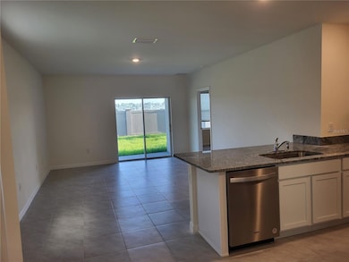 9182 Forge Breeze Loop, Wesley Chapel, FL 33545 - photo 4