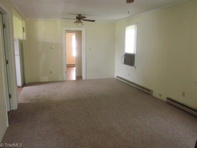 519 Barnes St, Reidsville, NC 27320 - photo 6