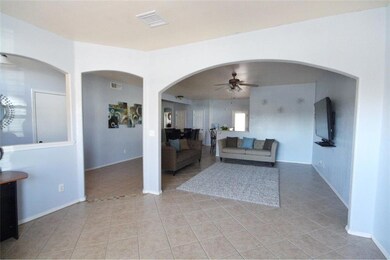 713 Desert Silver Dr, Horizon City, TX 79928 - photo 3