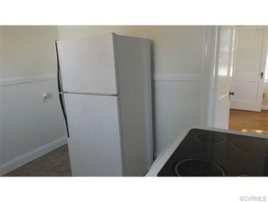 Refrigerator, stove convey.