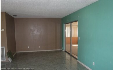 225 Blue Moon Ave, Lake Placid, FL 33852 - photo 2