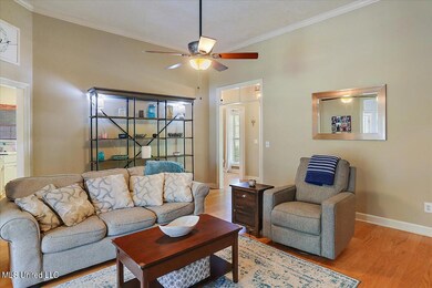 06-102 Middle Field Dr
