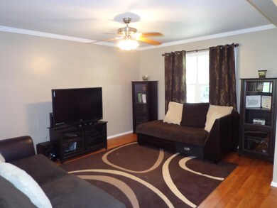 3627 S Nettleton Ave photos 005