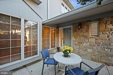 16 Stone Manor Ct, Towson, MD 21204 - photo 5