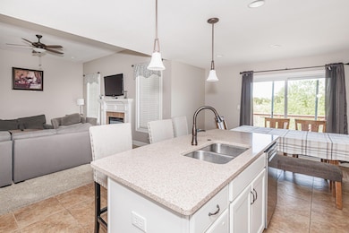 13-web-or-mls-4105-astoria-way
