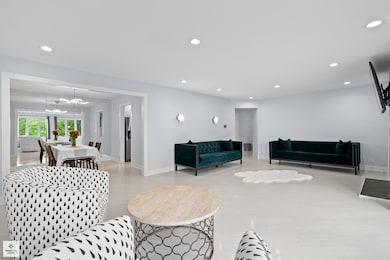 Cambridge on the Lake unit 632, Buffalo Grove, IL 60089 - photo 6