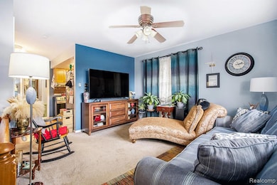 25235 Franklin Terrace unit 8, South Lyon, MI 48178 - photo 6