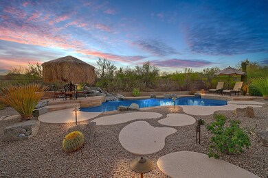 Bajada Pool_Palapa
