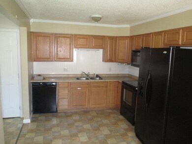 313 Lakewood Dr, Jacksonville, NC 28546 - photo 6