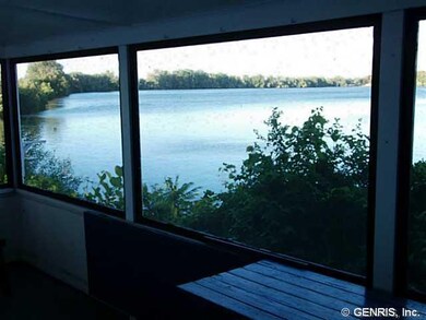 Porch - Screened