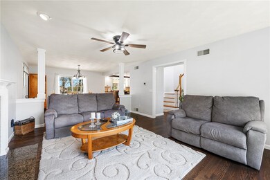 8 Castleton Dr, Cranston, RI 02921 - photo 6