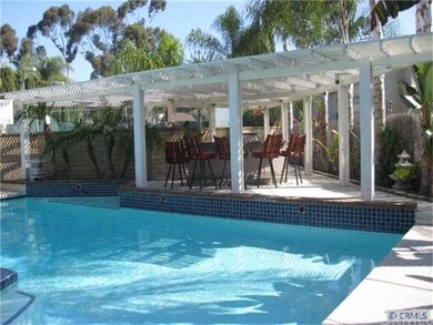 pool & entertainment area