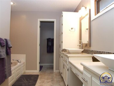 1110 SW Ottawa Trail, Topeka, KS 66615 - photo 7