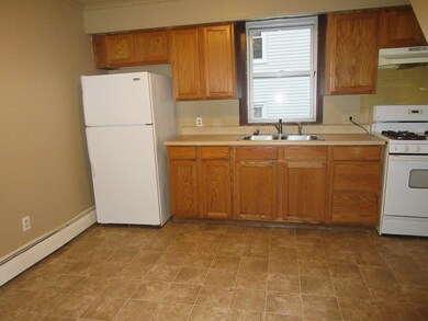 516 4th St, Fall River, MA 02721 - photo 2