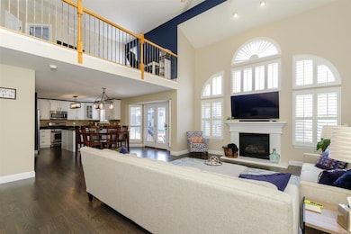 LARGE OPEN FAMILY ROOM with 17' CEILINGS
