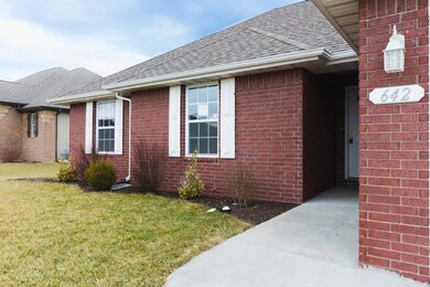 642 N Maplewood Hills Rd, Nixa, MO 65714 - photo 4