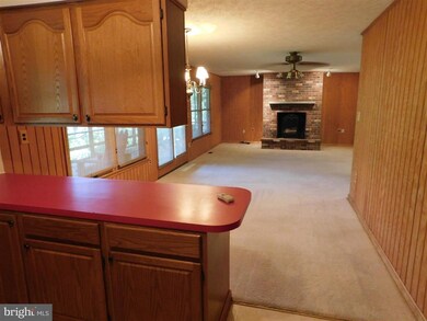 195 Placid Rd, Colonial Beach, VA 22443 - photo 5