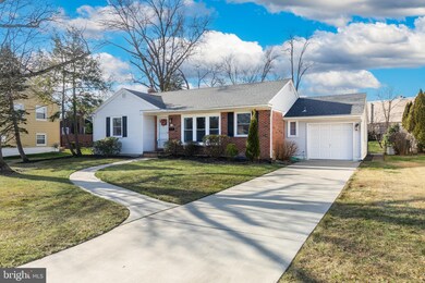 18 Kenwood Dr, Cherry Hill, NJ 08034 - photo 2