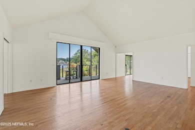 05-Living Room
