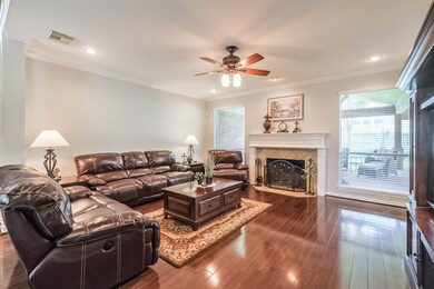 1806 Stonecreek Cir, Friendswood, TX 77546 - photo 6