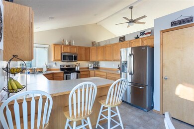 1110 N Tara Lee St, Medical Lake, WA 99022 - photo 4