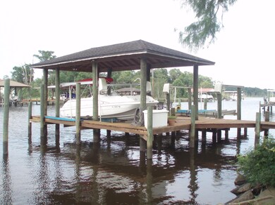 6823 Pottsburg Dr, Jacksonville, FL 32216 - photo 3