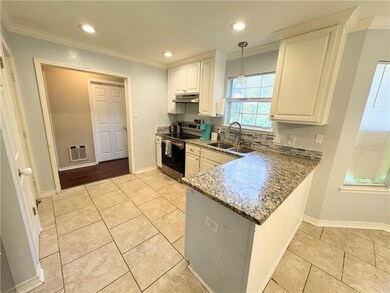 2705 Creek Bend Ct, Mobile, AL 36695 - photo 2