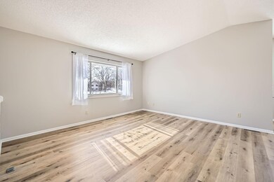 11846 Undercliff St NW, Coon Rapids, MN 55433 - photo 7