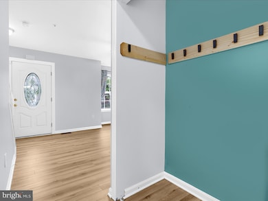 116 Langdon Farm Cir, Odenton, MD 21113 - photo 6