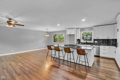 3271 Beech Dr, Columbus, IN 47203 - photo 3