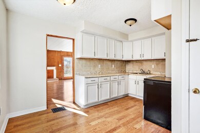 1327 Pauline Ave, Columbus, OH 43224 - photo 3