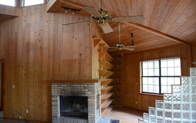 404 SW Santa fe Dr, Fort White, FL 32038 - photo 3