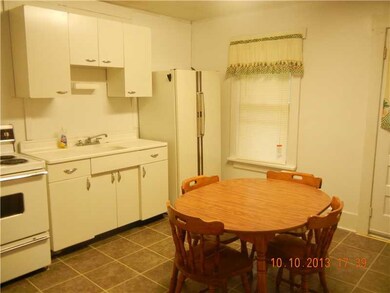 52 Beech St, Homer City, PA 15748 - photo 3