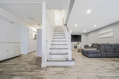 2 Alhambra Dr, Oceanside, NY 11572 - photo 7