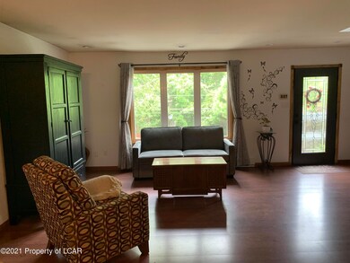 151 Grouse Ridge Ln, Drums, PA 18222 - photo 6