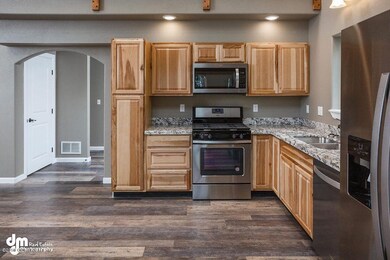 Kitchen_DMD_0749-SMALL